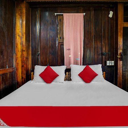 Oyo Flagship Meadow View Inn Thekkady Exterior foto