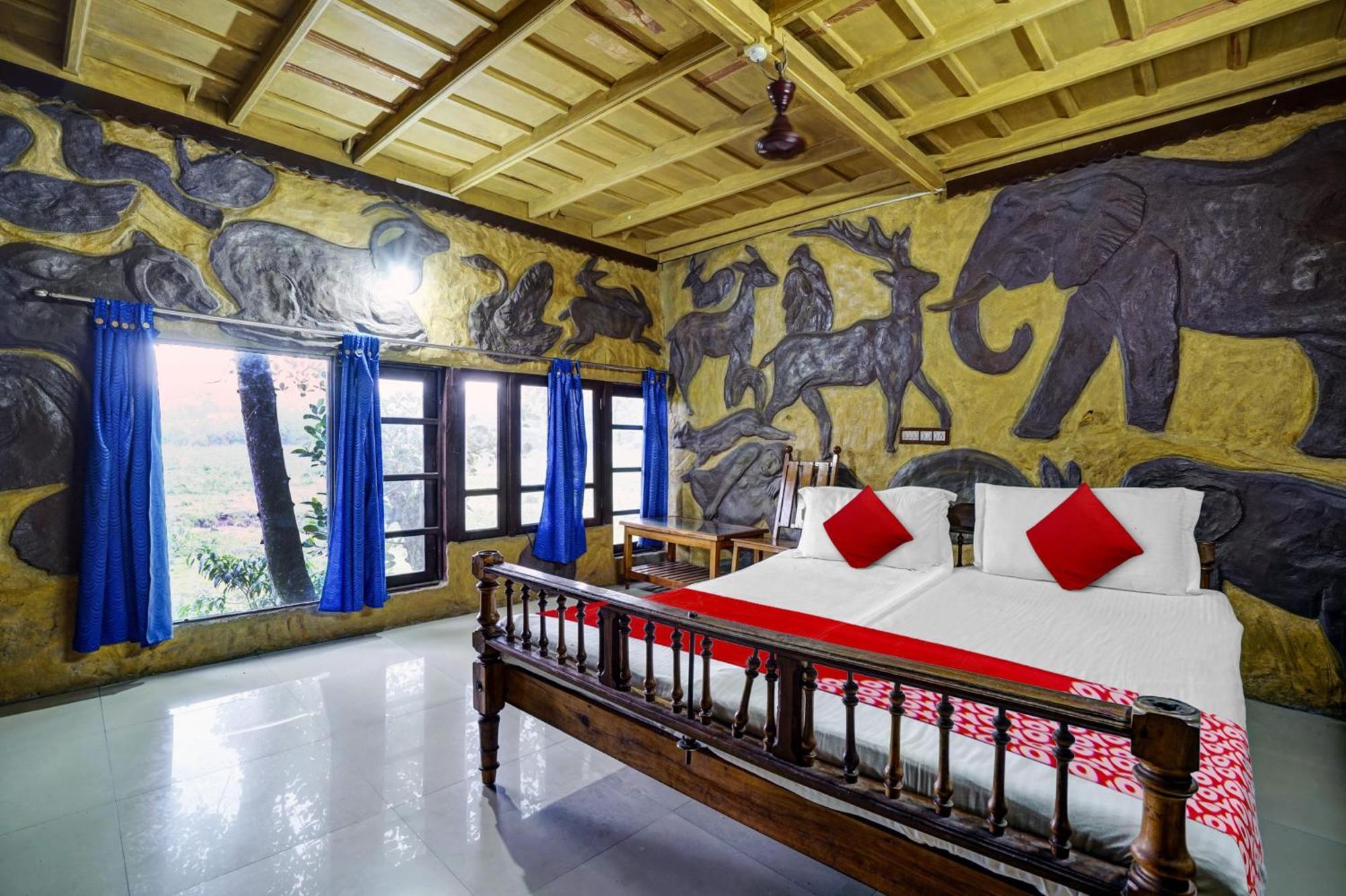 Oyo Flagship Meadow View Inn Thekkady Exterior foto