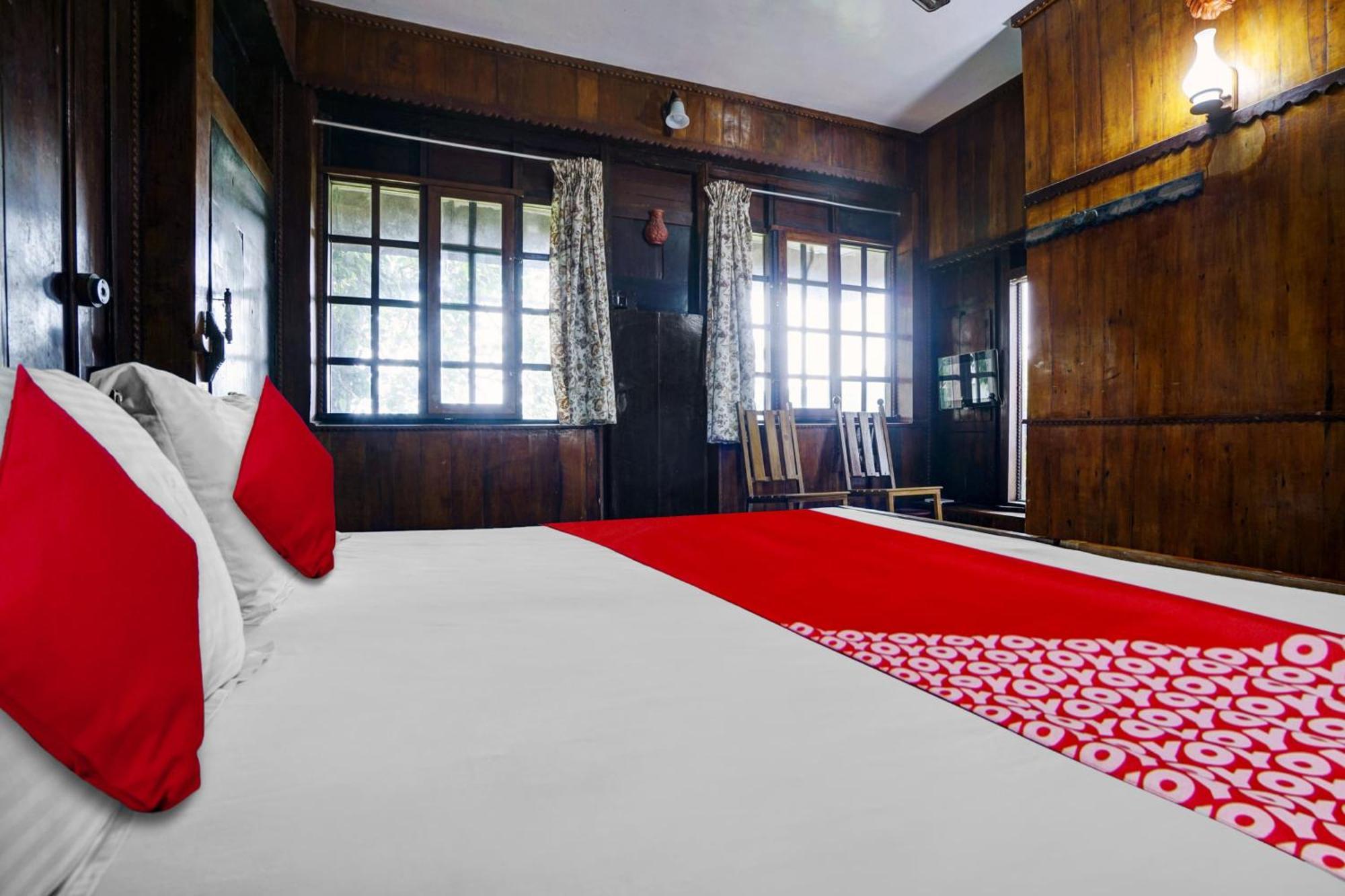 Oyo Flagship Meadow View Inn Thekkady Exterior foto