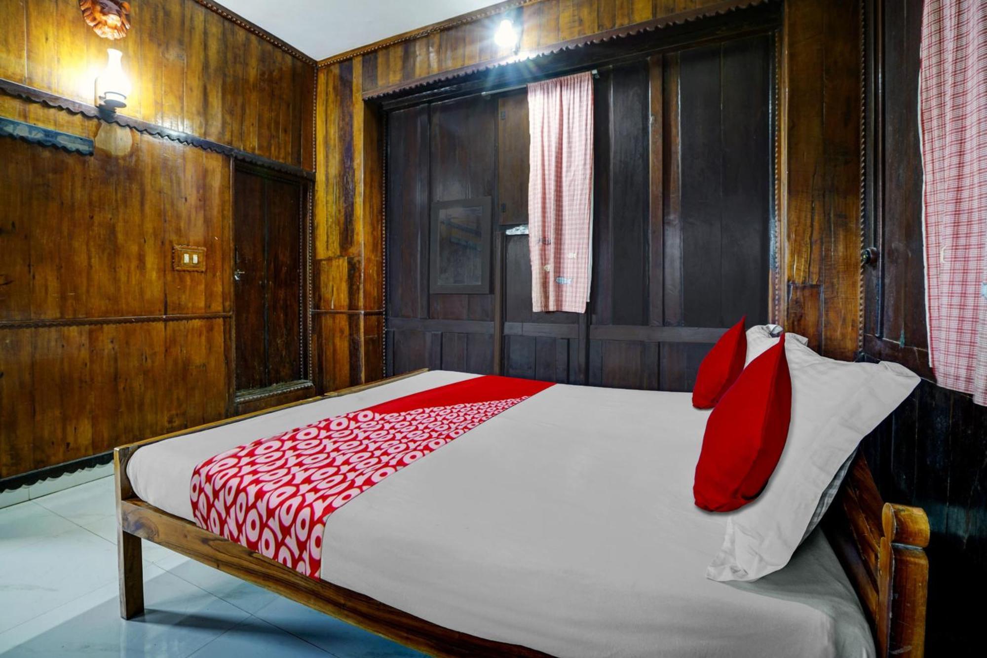 Oyo Flagship Meadow View Inn Thekkady Exterior foto